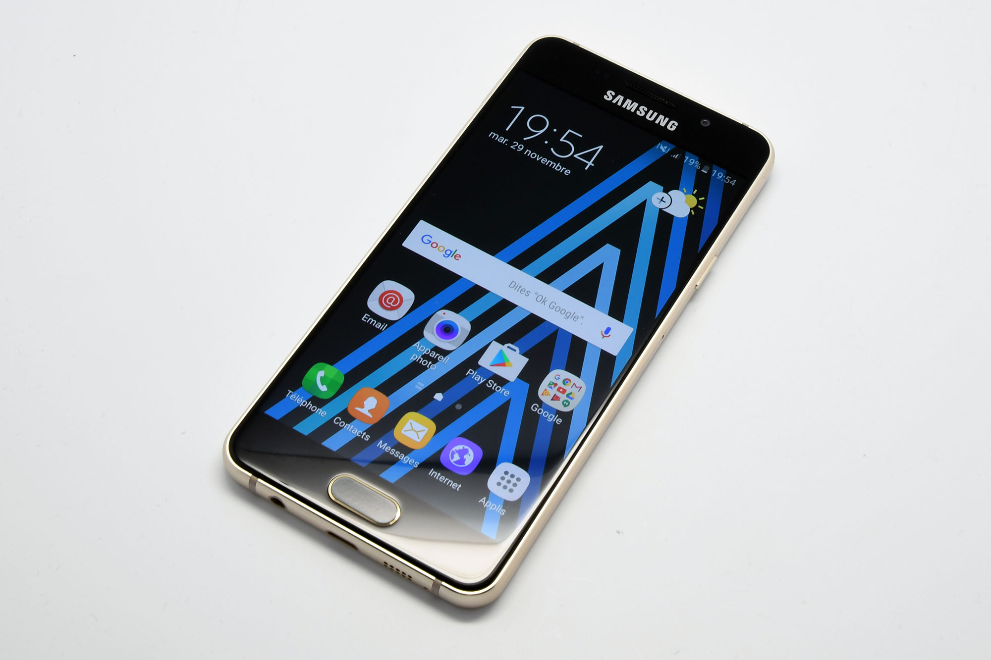 Samsung Galaxy A3 (2016)