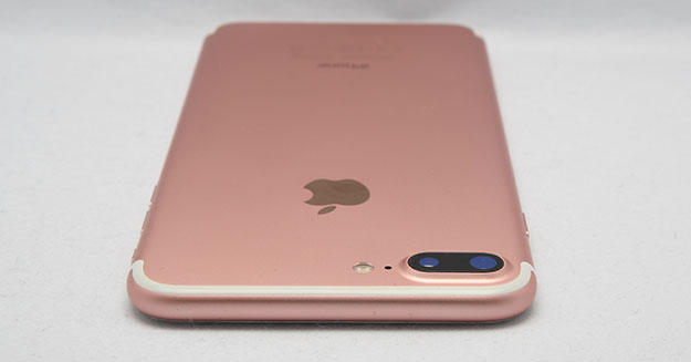 test-labo-fnac-apple-iphone-7-plus-design-dos-capteur-photo