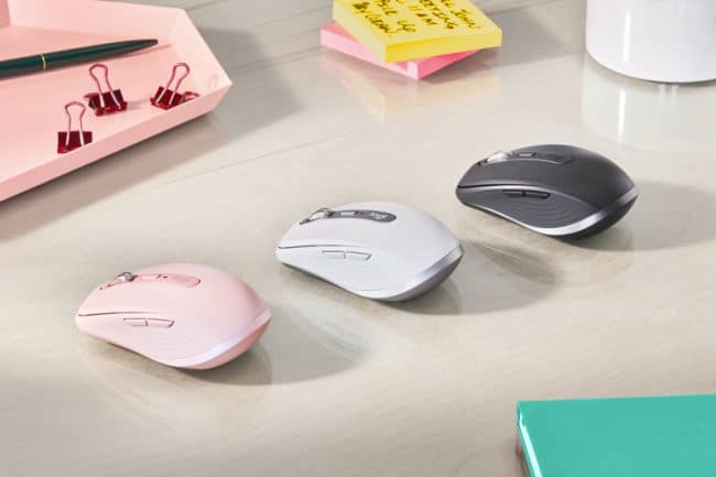  &copy; Logitech