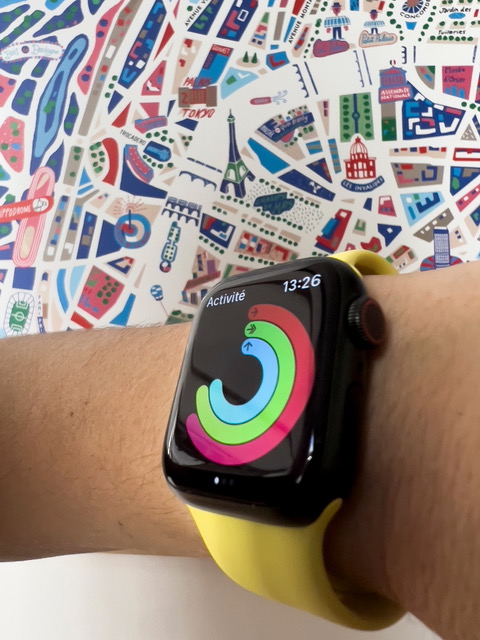 Aper&ccedil;u de l'application Activit&eacute;s de l'Apple Watch.
